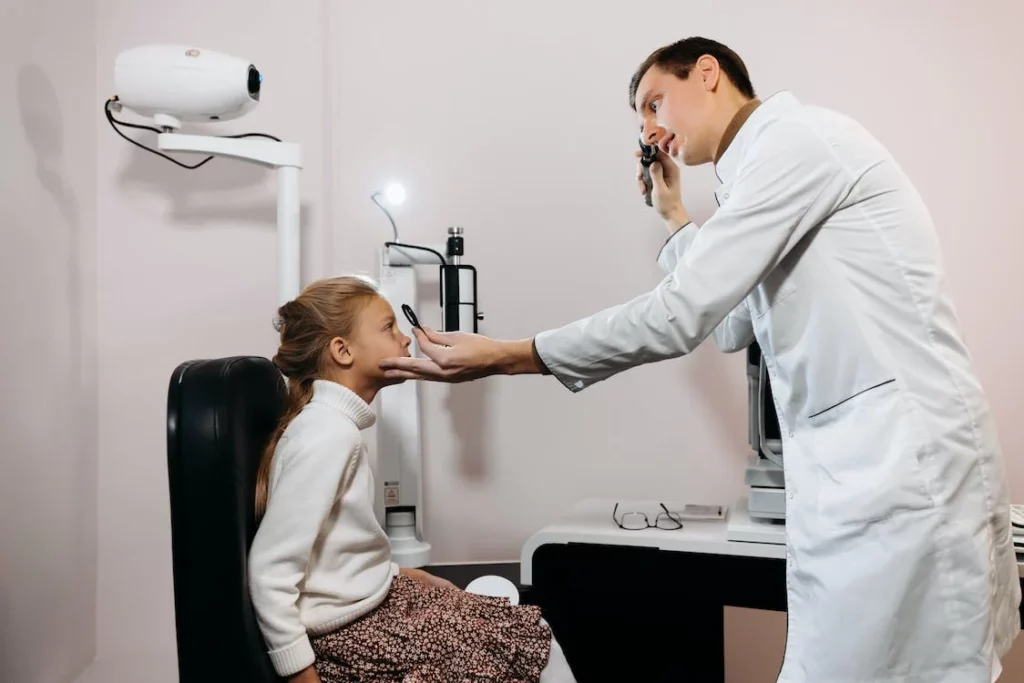 Best optometrist for eye care services with modern technological capabilities